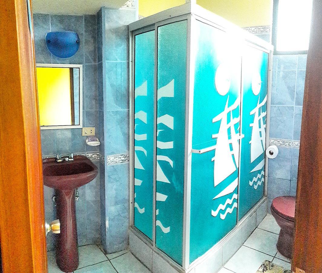 Hostal La Isla Del Descanso Puerto Villamil Εξωτερικό φωτογραφία