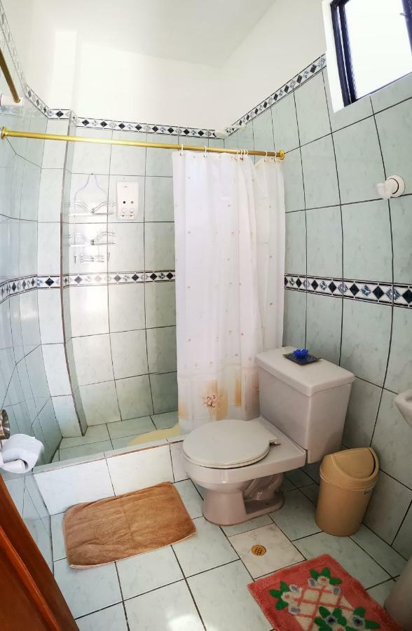 Hostal La Isla Del Descanso Puerto Villamil Εξωτερικό φωτογραφία